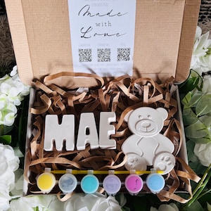 Paint your own name & Large Mould craft box  - Activity set - Paintable gift - Children&#39;s Gifts - Gift - Painting - Paintable - Personalised