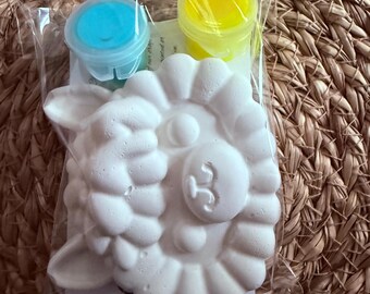 Paint your own plaster of Paris Alpaca - Activity set - Room decoration - Childrens Gifts - Gifts - Paintable - Painting - party favour