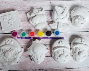 Mario inspired plaster of paris craft box  - Activity set - Room decoration - Childrens Gifts - Gifts - Paintable - Painting - Mario