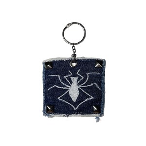 Llavero de araña
