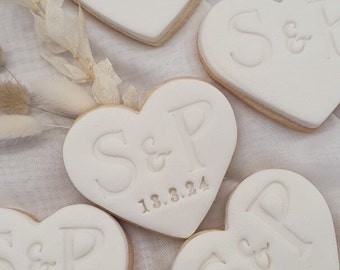 Wedding Favour Biscuits/sugar cookies/personalised/initial fondant biscuits
