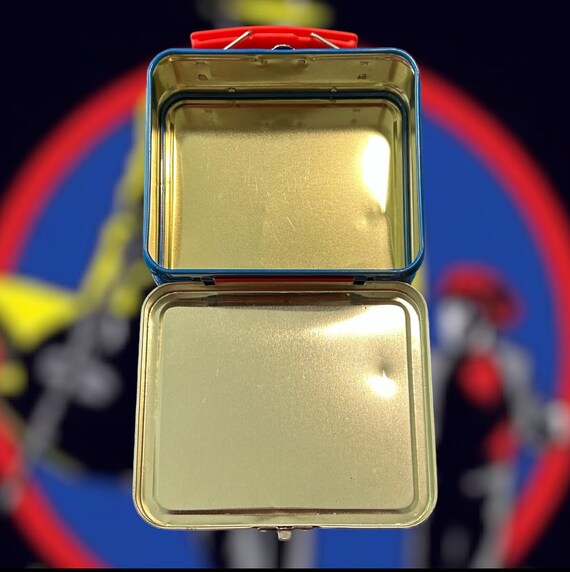 Dick Tracy 1998 Metal Lunchbox - image 6