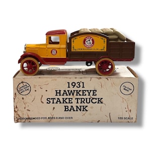 ERTL 1931 Arm & Hammer Hawkeye Stake Truck Bank