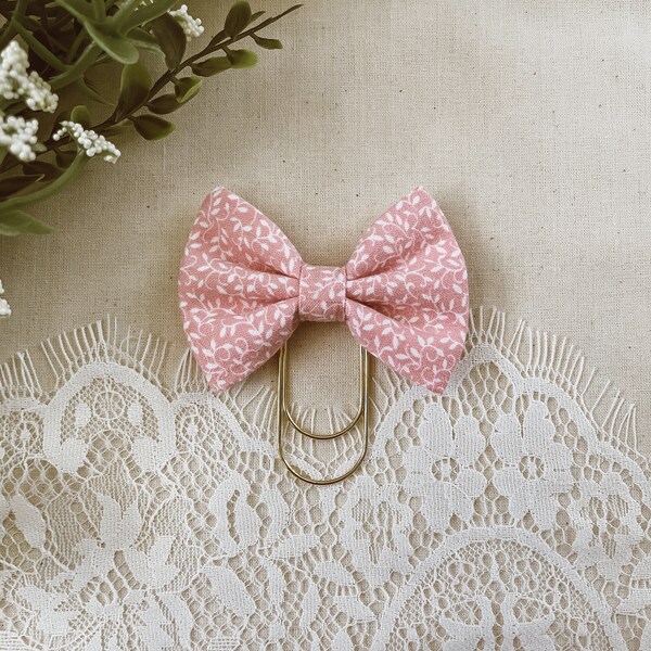 Sweet Pink - petite bow bookmark