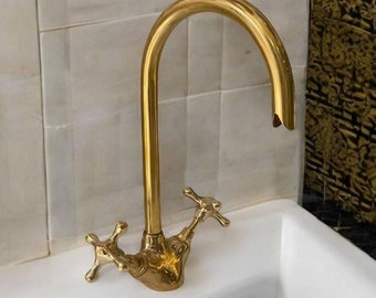 Unlacquered Brass Gooseneck Faucet , Single Hole Bathroom Faucet