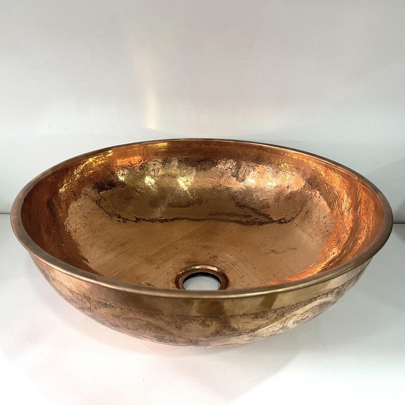 Lavandino in rame inciso, lavabo rotondo in rame per bagno, lavabo per mobile bagno immagine 4