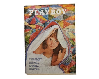 Vintage Playboy Magazine 'Entertainment for Men' November 1971 w/ Centrefold