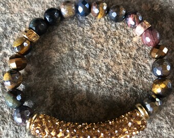 Tijgeroog armband met stretchkralen met strass stapelbaar herfstkleuren goudfonkeling marinebruin bruin