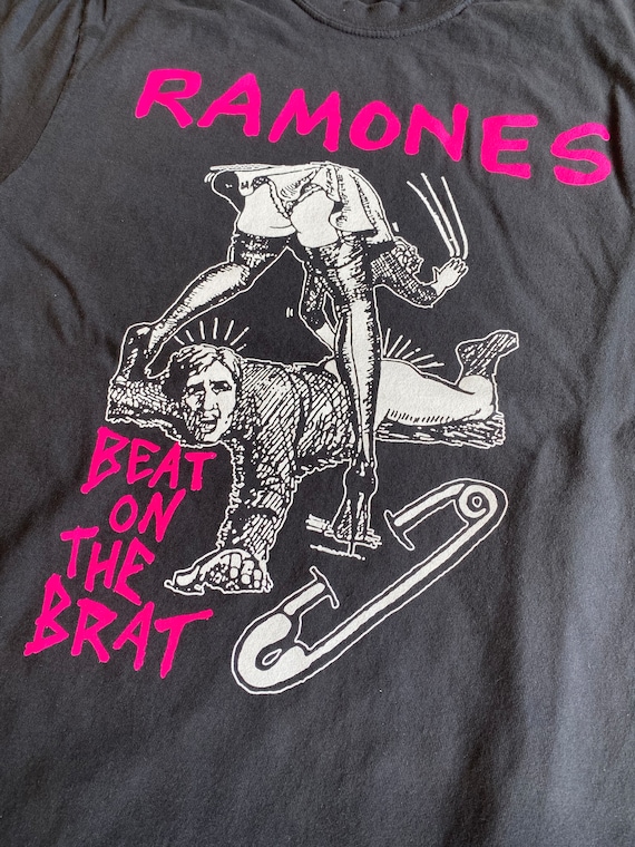 RAMONES Beat on the Brat Tシャツ RAMONES BEAT ON THE BRAT NEW BLACK T-SHIRT - Best Rock T-shirts