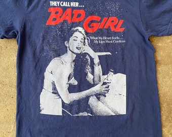 Bad Girl Navy Shirt Komfort Farben Weniger Moses