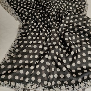 Sari in organza ispirati ai pois