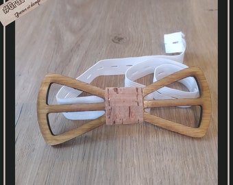 Wooden bow tie