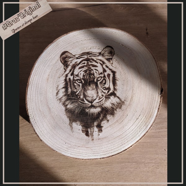 tête de tigre gravé sur rondin de bois - artisanale, personnalisable