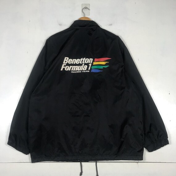 Vintage Benetton Formula 1 Racing Team Coach Jacket Full Button Menswear Fashion Style Motorsport Windbreaker Black Xlarge