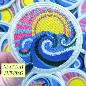 Ocean Sunrise Patch Beach Lover Gift DIY Clothing Iron On Patch Summer Fashion Wave Patch for Jacket Hat Backpack Surf Coastal Nature