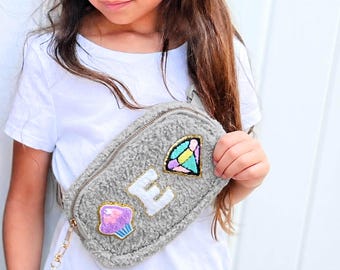Personalized Belt Bag Custom Patches Fuzzy Pouch Travel Accessory Teddy Belt Bag Kids Fanny Pack Crossbody Style Sherpa Material Cozy Waist