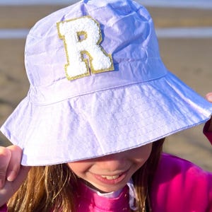 Sombrero para el sol personalizado para bebé, sombrero con letras universitarias para niño pequeño, sombrero personalizado para joven, sombrero para el sol, sombrero con parche de letras personalizado para niño, sombrero para el sol para niña