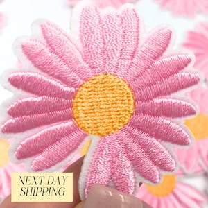 Pink Daisy Patch Iron On Jacket Patch Embroidered Flower Backpack Applique for Hat Patch Small Pink Patches Floral Sew On Patch Decoration