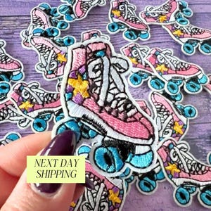 Retro Roller Skate Iron-On Patch Pink Patches for Girls Clothing Patch Small Appliqués for Trucker Hat Bar Parties for Toddler Girl Birthday