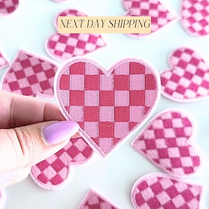 Pink Checkered Heart Patch Retro Hat Patch Pink Patches for Girl Clothing Patches Small Sew on Appliqué Tote Bag Patch for Women Trucker Hat