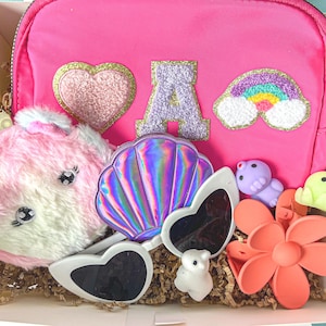 Personalisierte Gürteltasche Geschenk Blumenmädchen Vorschlag Geschenk für Kleinkind Handtasche für Mädchen Taille Beutel Benutzerdefinierte Geschenkbox für Kind Monogramm Hüfttasche