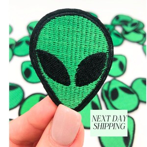 Green Alien Iron On Patch Space Theme DIY Clothing Decoration for Boy Backpack Patches Small Appliqué for Jeans DIY Sewing Patches for Kids