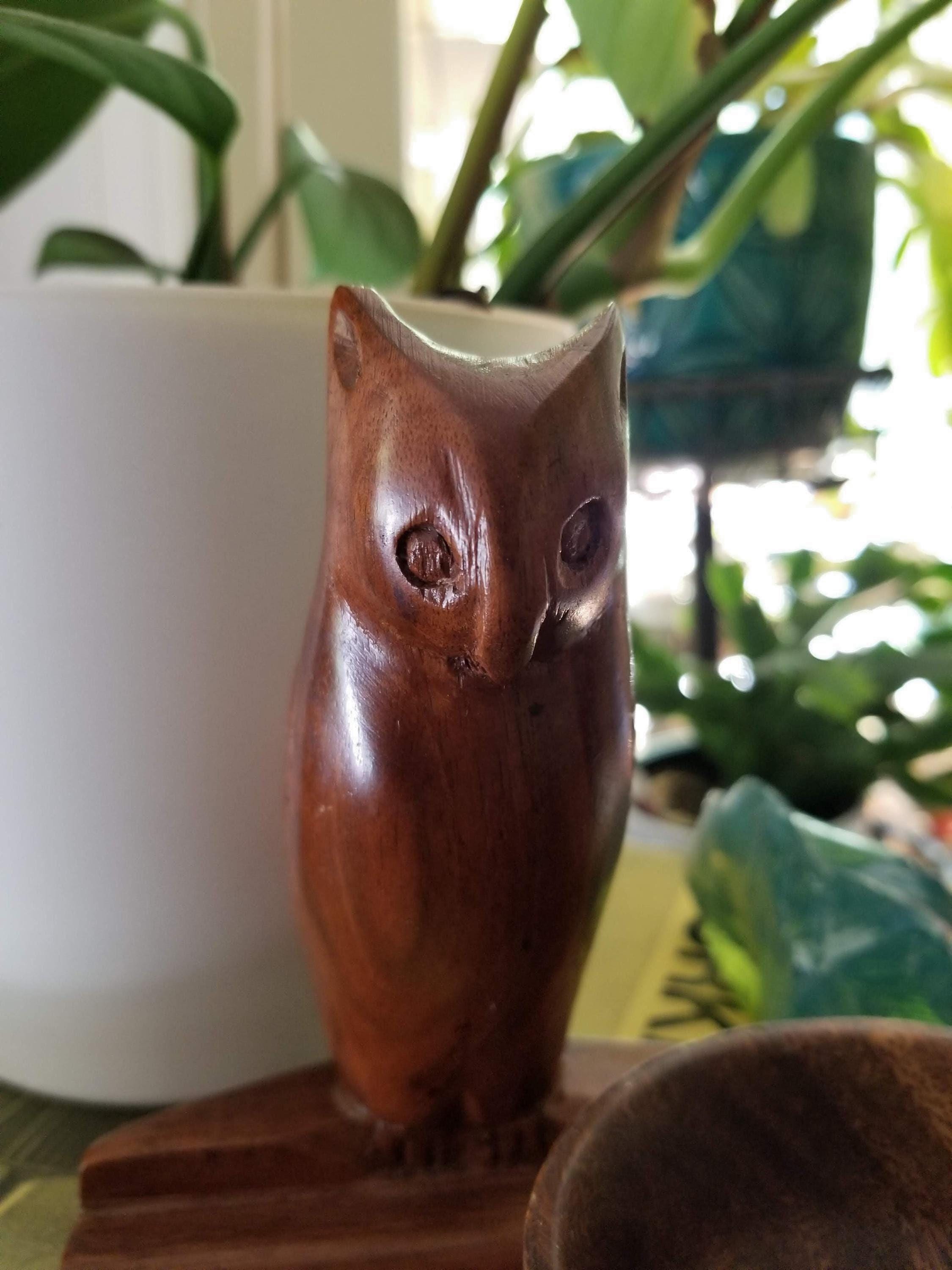 Vintage wooden owl sculpture, hand carved, felted base, bookshelf bird