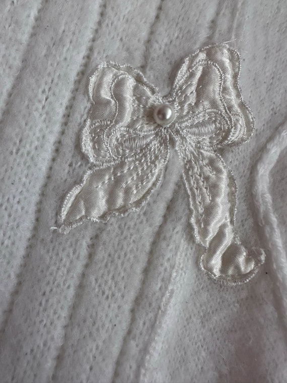 Vintage White Butterfly Embroidered Sweater, Size… - image 8