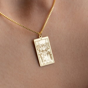 Tarot Necklace, Dainty Tag Pendant Necklace, Spiritual Jewelry, Mystic Jewelry, Tarot Card Necklace, Antique Tarot Star Moon, Christmas Gift