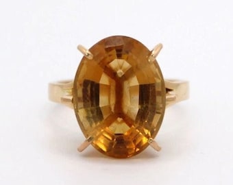 Bague cocktail en Or jaune ornée d'une citrine