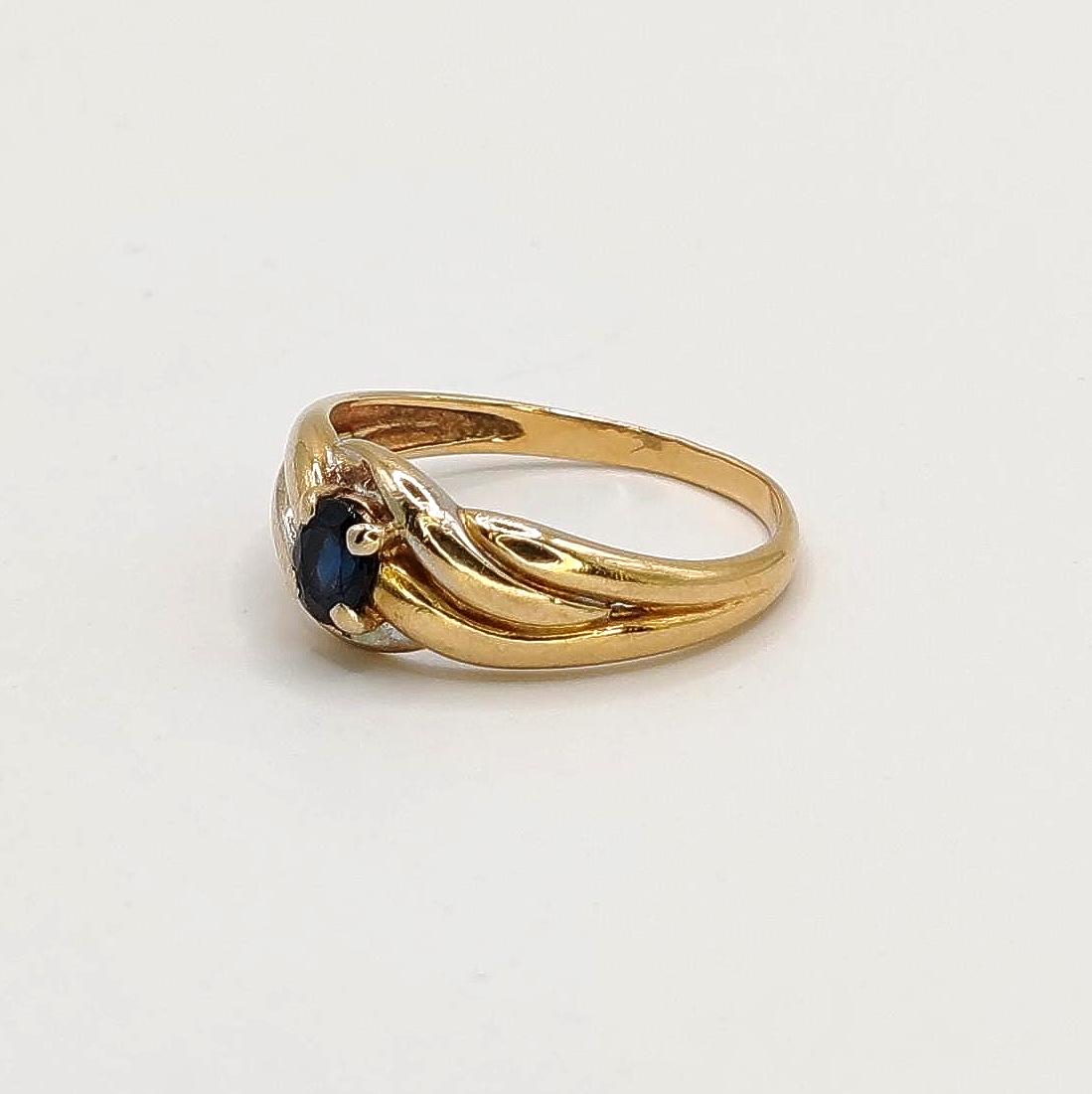 Bague Ancienne En Or Gris Et Saphir Taille 52 - Poids 1,1 Gramme (sans Emballage)