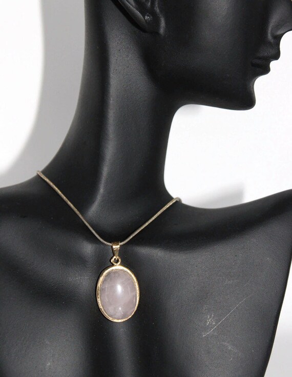 Pendentif en or jaune orné d'un cabochon de Quart… - image 10