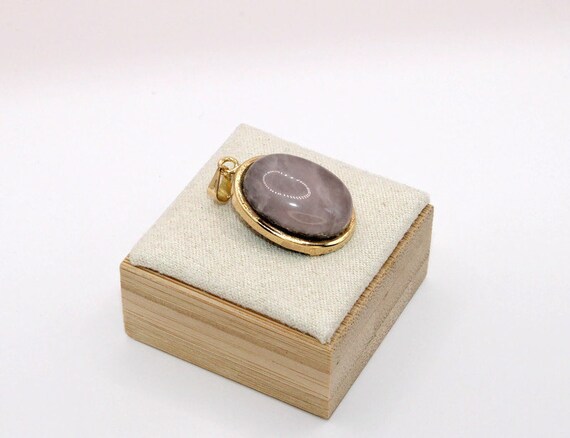 Pendentif en or jaune orné d'un cabochon de Quart… - image 5