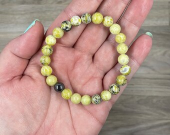 Yellow Turquoise w/Hematite Accent Elastic Bracelet