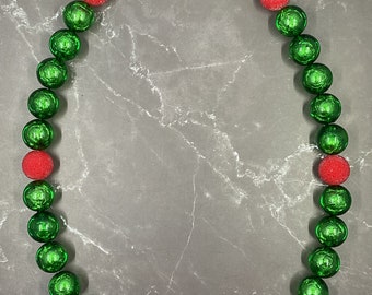 Put a Wreath on It Beaded Custom Dog Collar- Sized to Order
