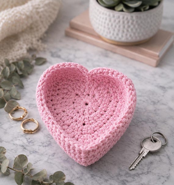 Heart Trinket Tray Crochet Pattern | Sculptural Jewelry Holder