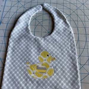 Baby Bib Pattern and Illustrated Instructions