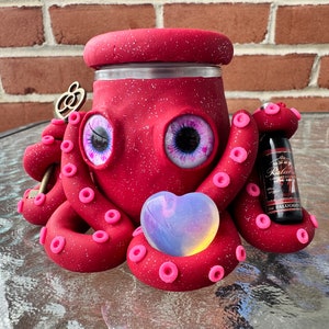 Custom/Mystery Octopus Jar with extras(2oz)