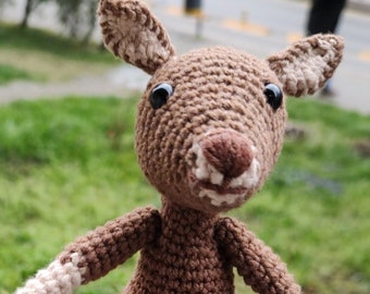 Crochet Mama Kangaroo Amigurumi Animal