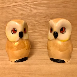 Vintage Lusterware Owl Salt & Pepper Shakers