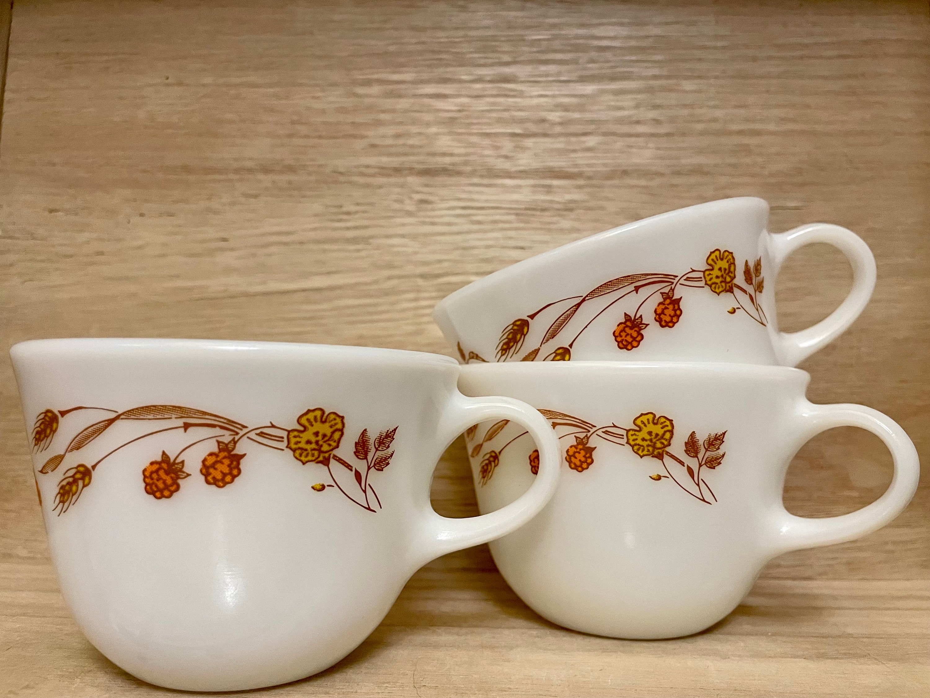 Set of Three Vintage Pyrex Autumn Harvest Wheat & Berries Teacups