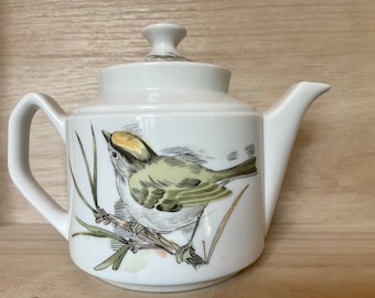 Vintage 1976 Enesco Songbird Teapot