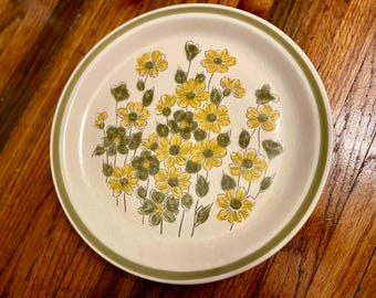 Set von vier Spring Bouquet 11 ”Vintage Steingut Speiseteller