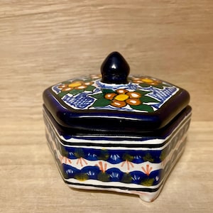 Vintage Mexican Talavera Ring Dish with Lid