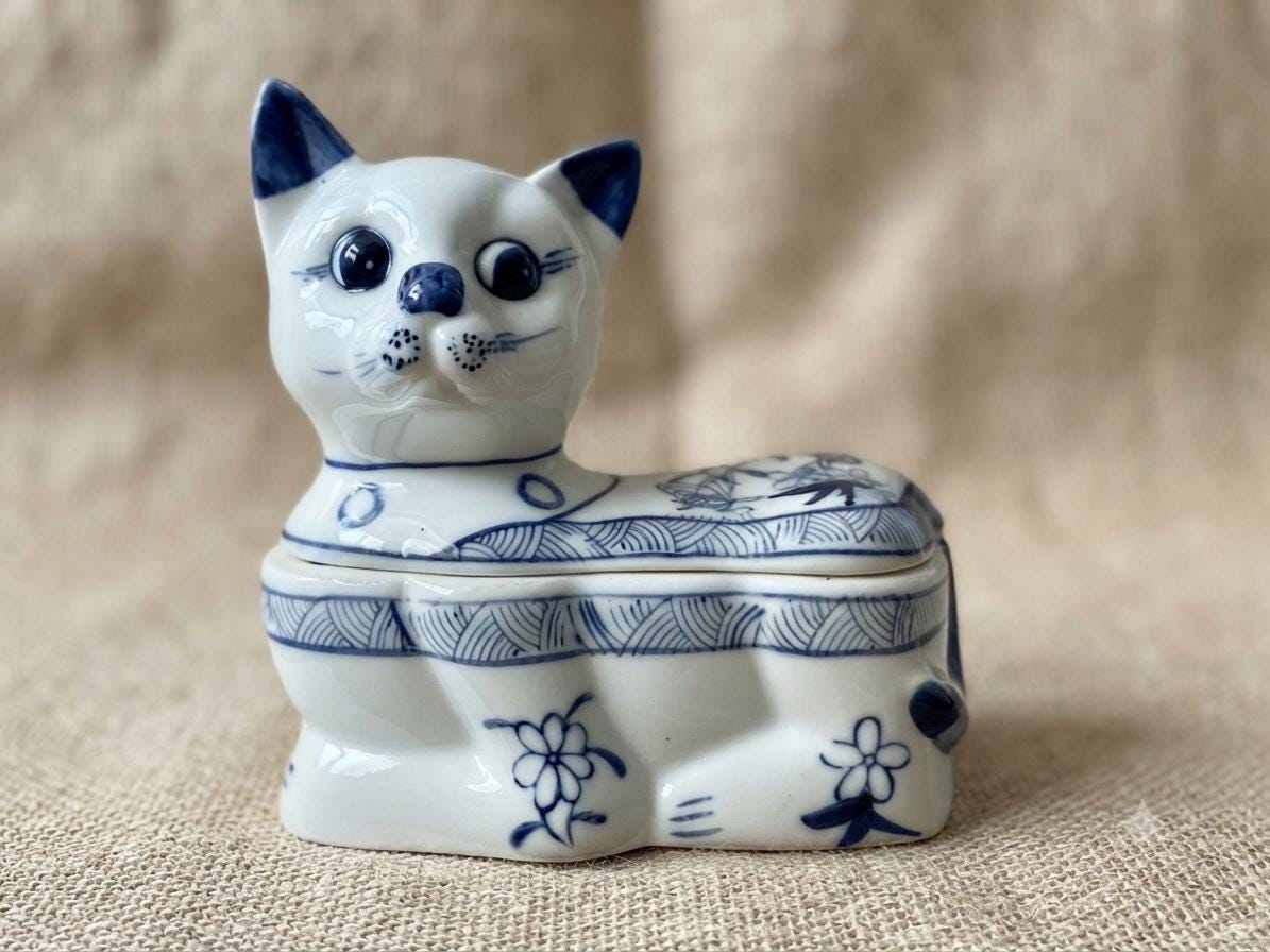 White Cat Trinket Vintage - Etsy