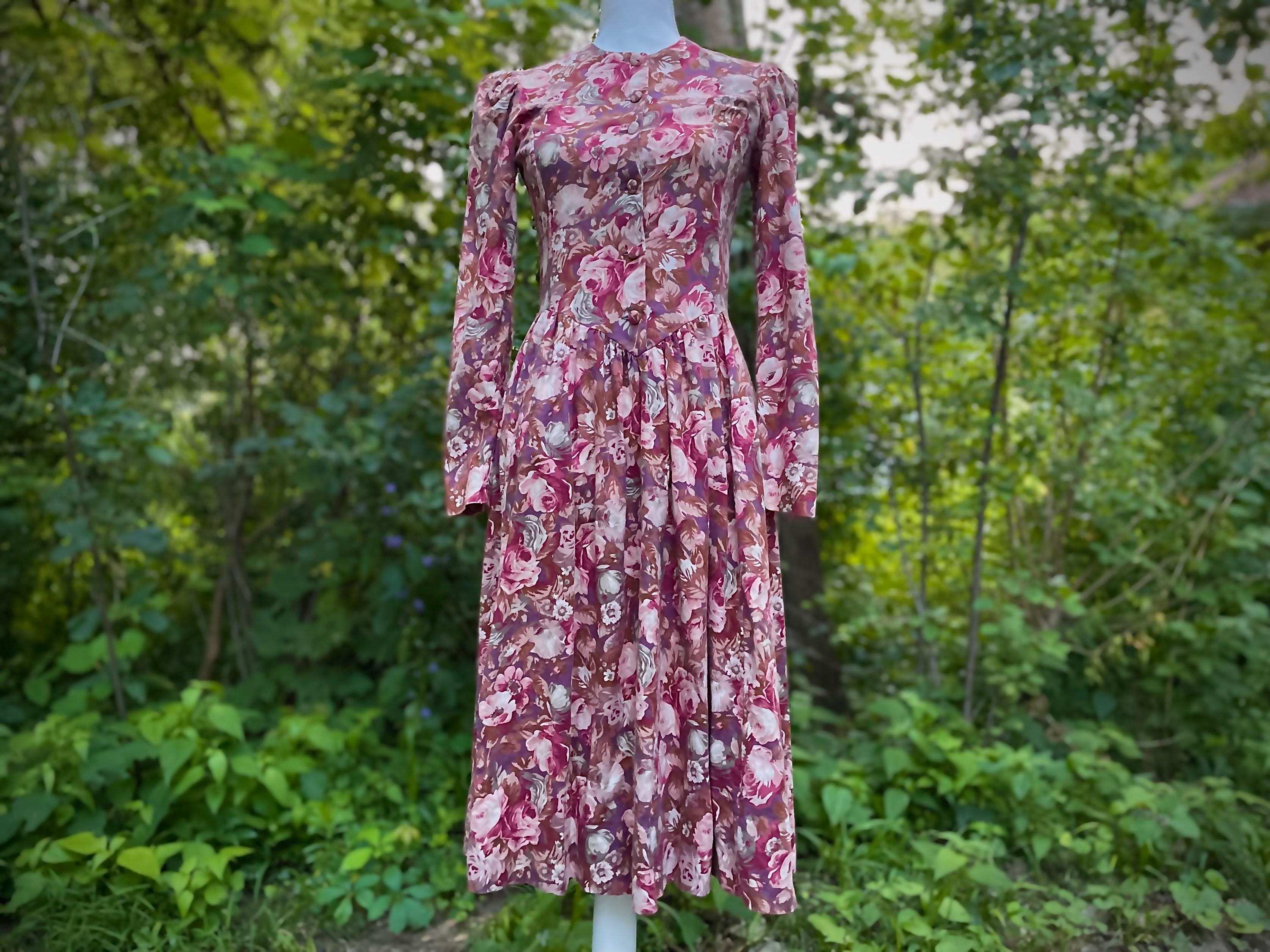 希少✨️LAURA ASHLEY 80sヴィンテージ ベルベットドレス❁パープル 希少✨️LAURA ASHLEY 80sヴィンテージ ベルベットドレス