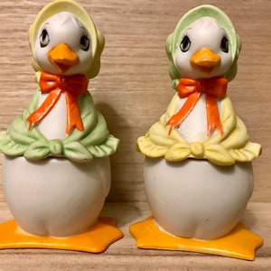 Lefton China Hand Painted Duck in Bonnet Dish with Lid
