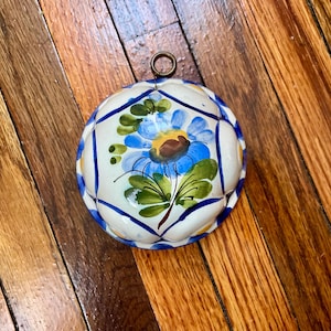 Small Vintage Ceramiche Bassano Italian Hand Painted Hanging Bowl