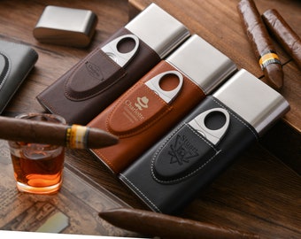 Personalized Cigar Set, Elegant Leather Case with Engraved Cutter, Portable and Stylish, Thoughtful Gift for Groomsman or Father