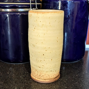 Rustic White Ceramic Tumbler, Wheel Thrown Ceramic Drinking Cup, Artsy Large White Cup, 20 ounce cup, Dishwasher safe, Tall goblet